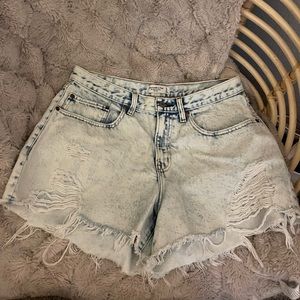 Abercrombie curve love shorts